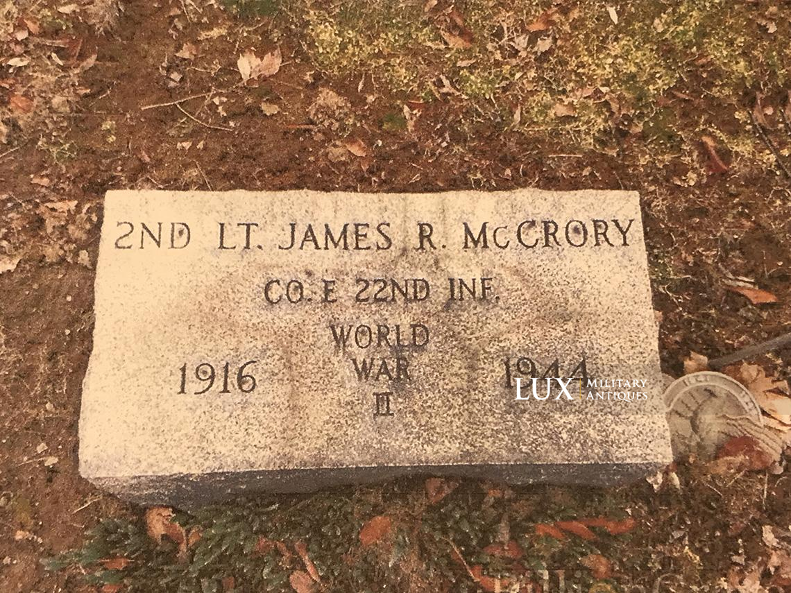 Casque USM1 4th Infantry Division, 2nd Lt. James Reed McCroy - photo 50
