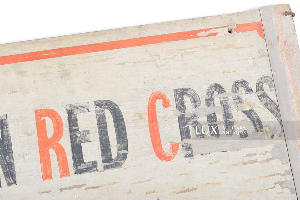 Panneau en bois indicateur « American Red Cross » - photo 24