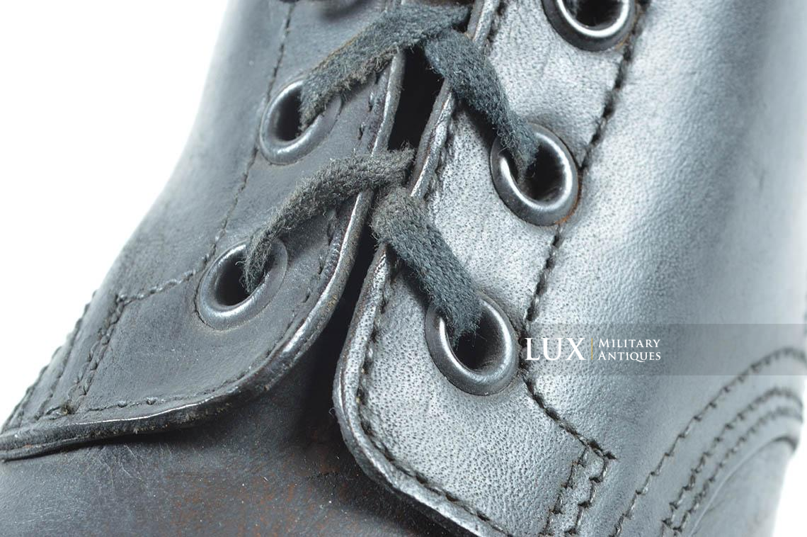 Unissued Hitlerjugend shoes - photo 14
