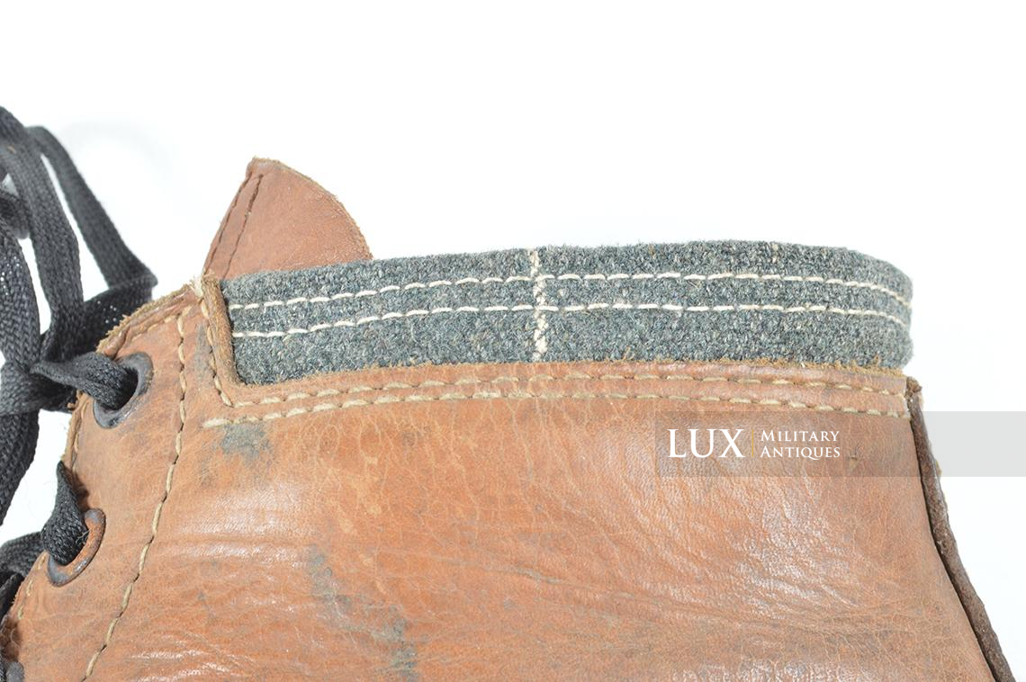 Unissued German mountain trooper's « Gebirgsjäger » ankle boots - photo 10