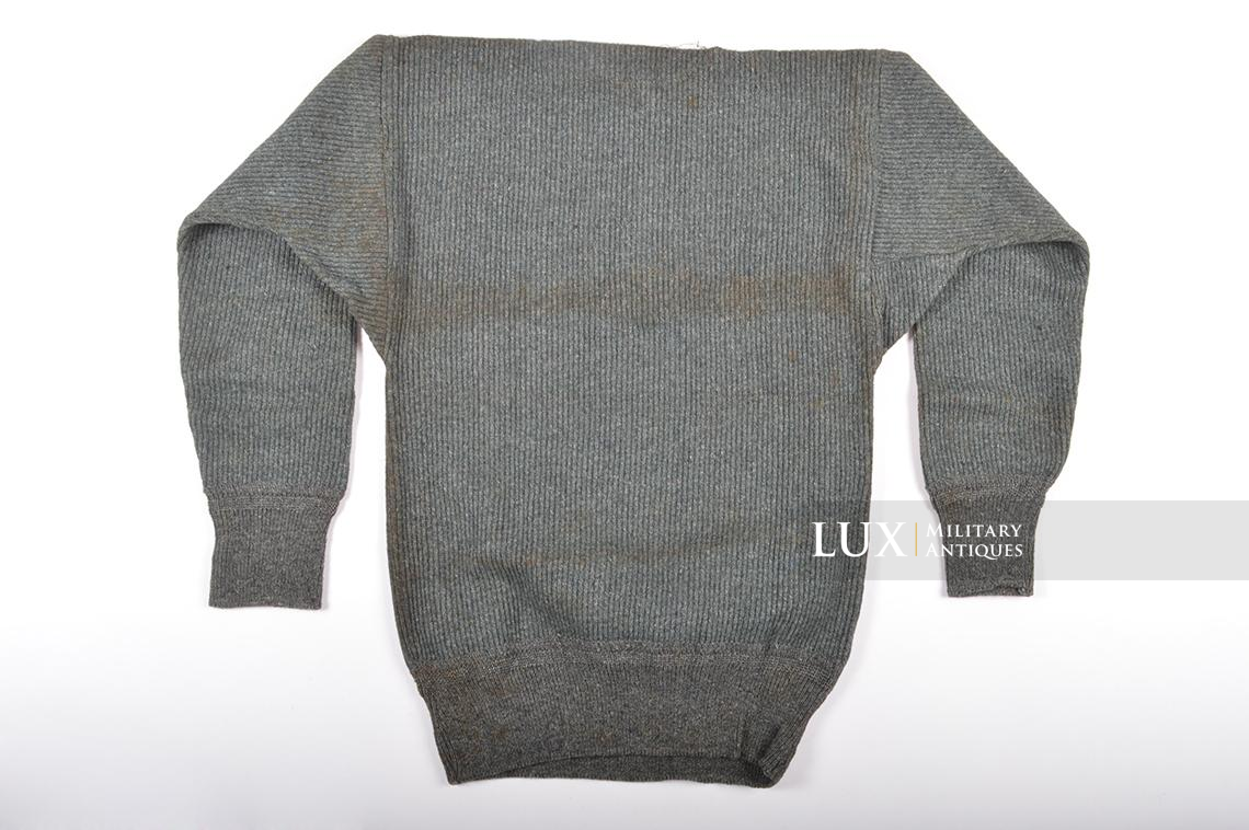 Late-war German issued « low-neck » sweater - photo 13