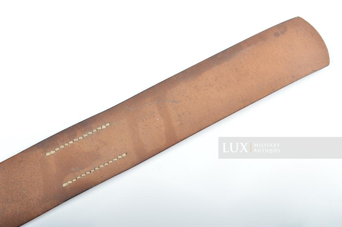 Unissued early German leather belt in natural brown leather, dated 1938 - photo 11