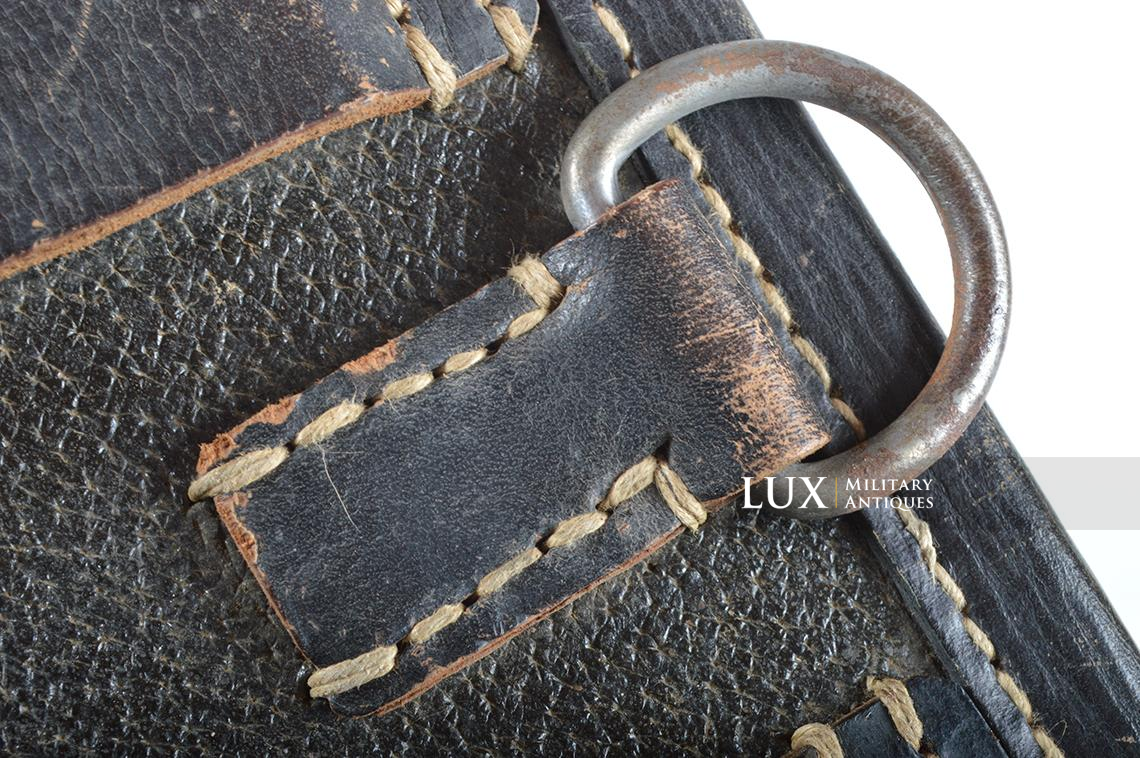MG34/42 gunner's belt pouch in black pressed cardboard, dated 1944 - photo 14