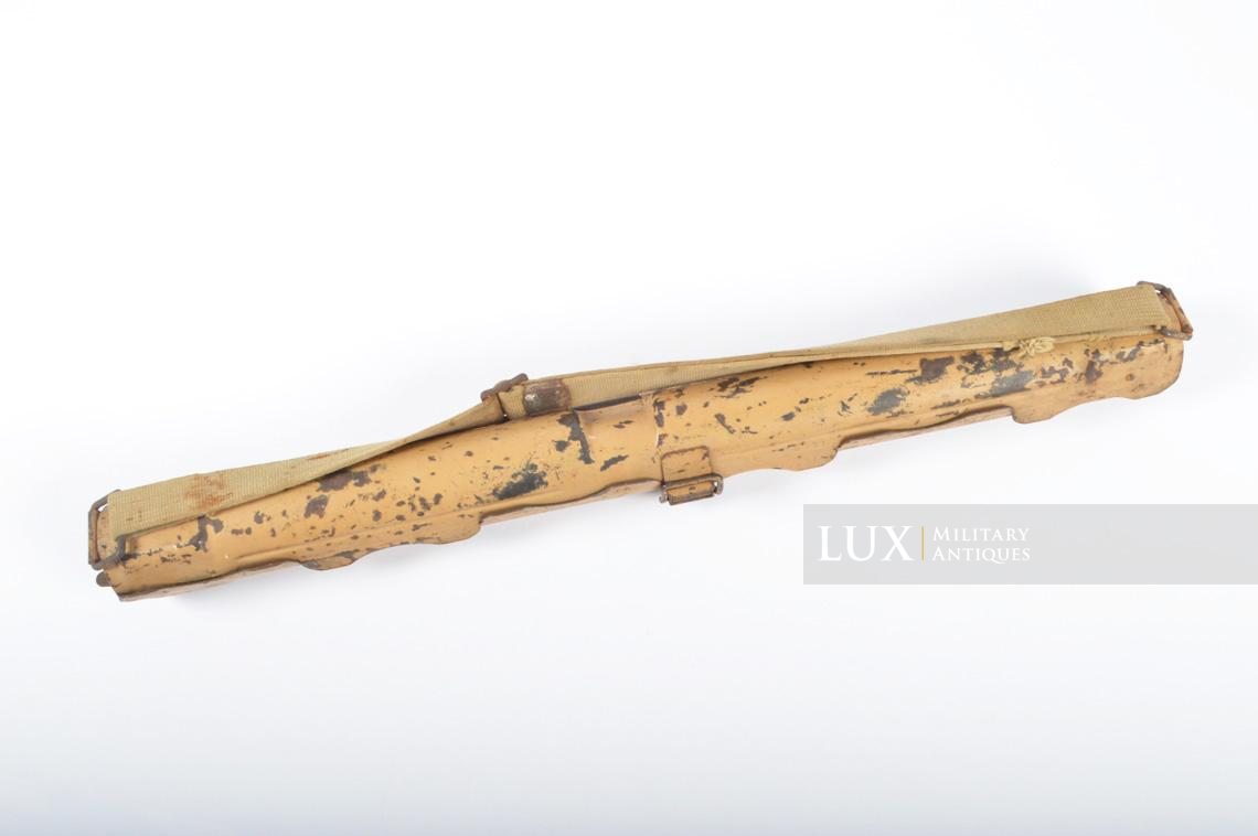 German camouflage MG42 spare barrel carrier, unit marked - photo 9