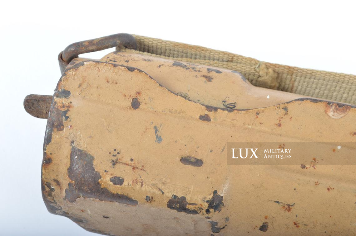 German camouflage MG42 spare barrel carrier, unit marked - photo 14