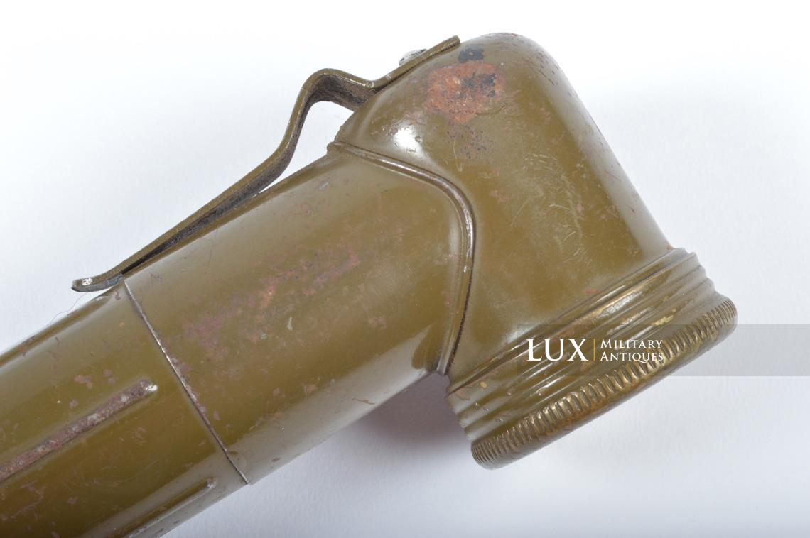 US TL-122 flashlight - photo 10