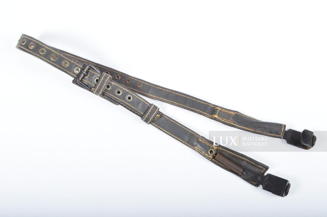 German vehicle specialized radio mounting strap, « ersatz » - photo 4