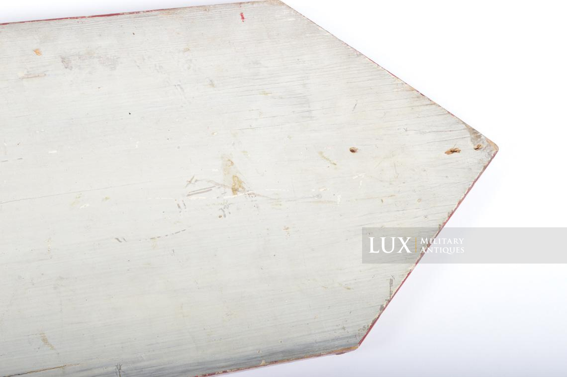 Panneau directionnel allemand « ORST-KOMMANDANTUR » - photo 13