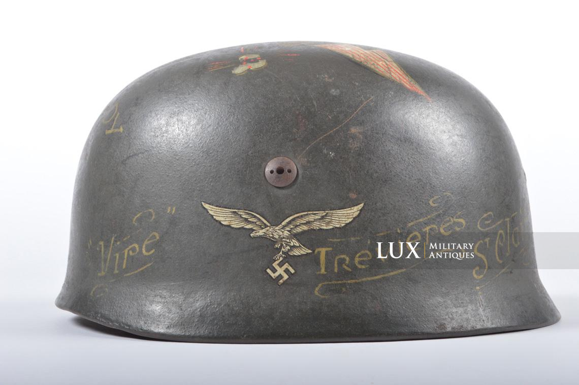 M38 German paratrooper single decal helmet, 29th Infantry Division Ying-Yang vet art - photo 7