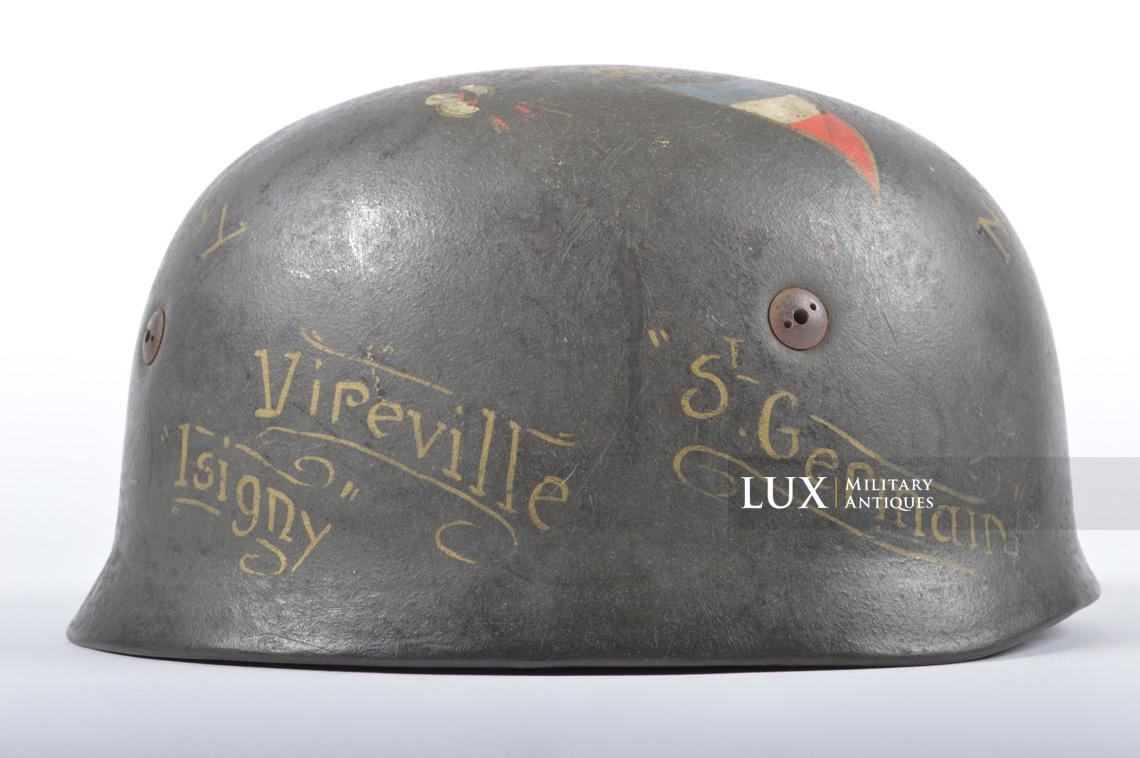 M38 German paratrooper single decal helmet, 29th Infantry Division Ying-Yang vet art - photo 11