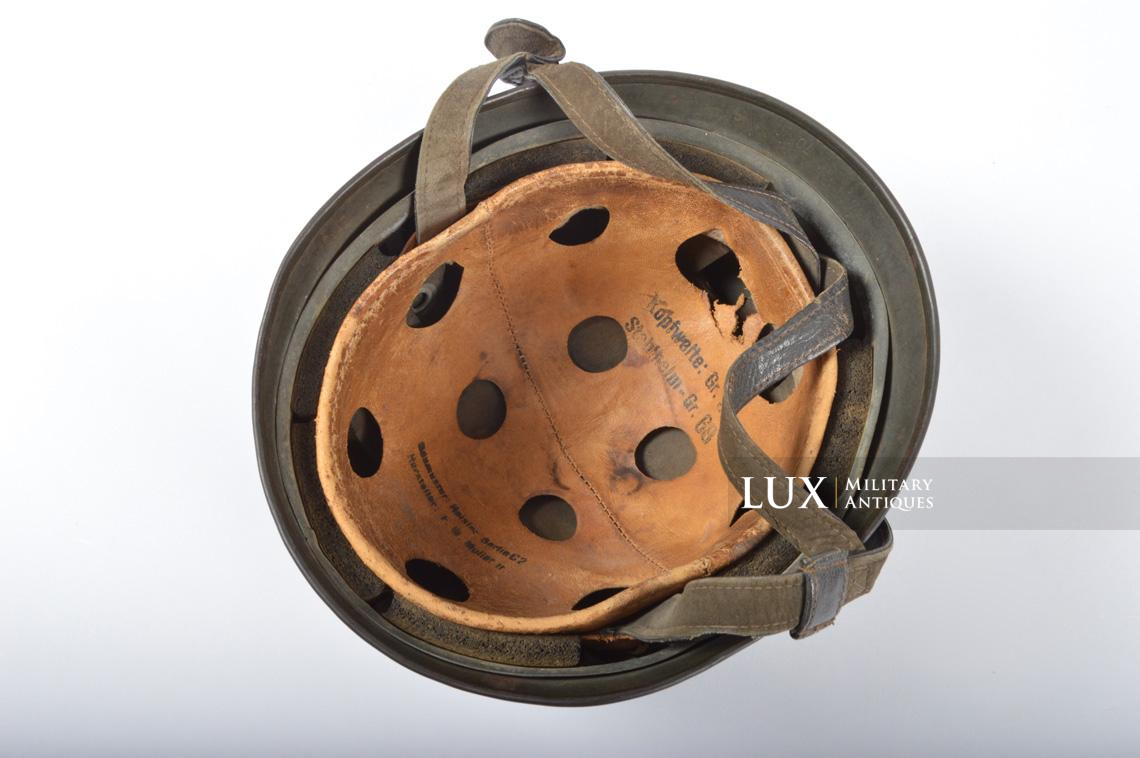 M38 German paratrooper single decal helmet, 29th Infantry Division Ying-Yang vet art - photo 36