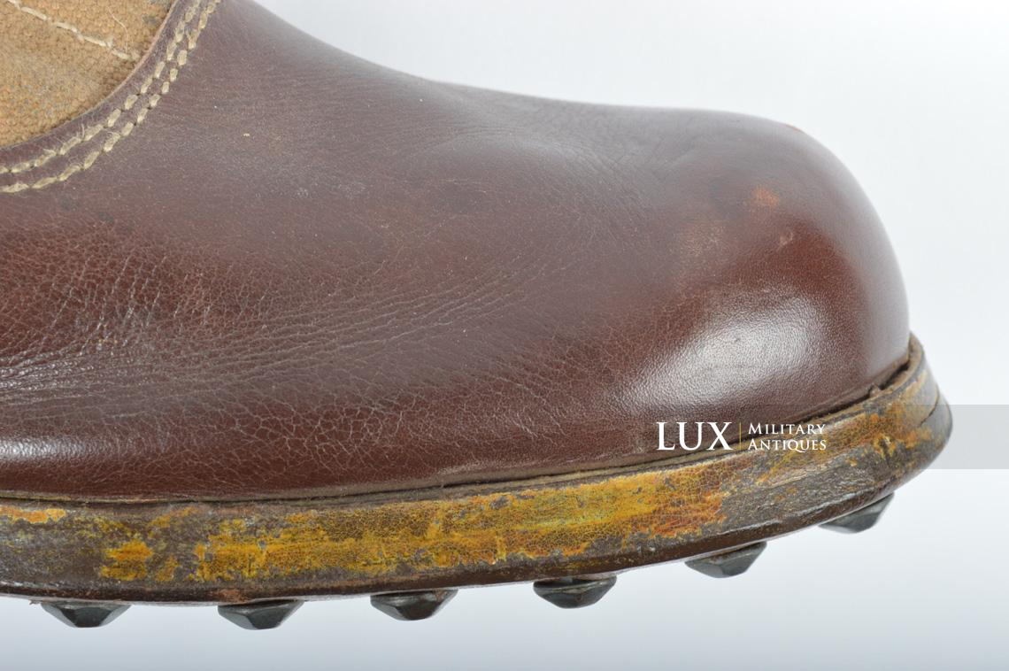 Unissued Luftwaffe tropical combat boots - photo 17
