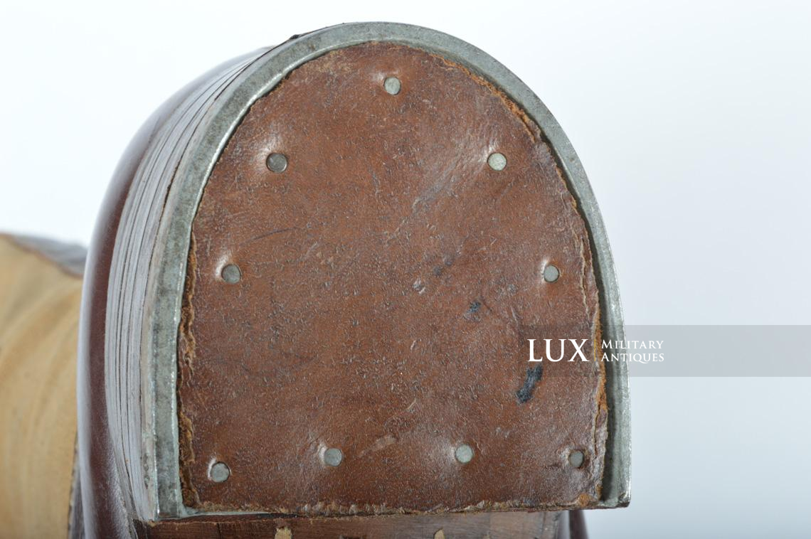 Unissued Luftwaffe tropical combat boots - photo 24