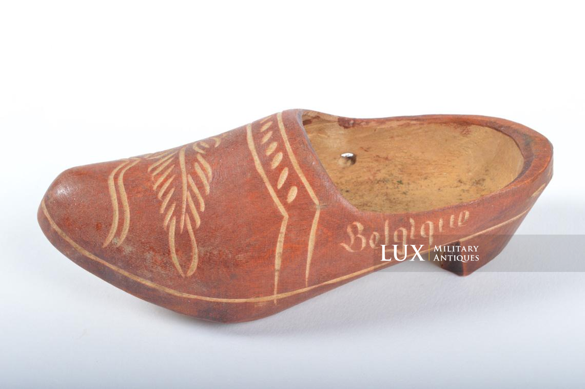 Liberation of Belgium souvenir wooden shoes - photo 9