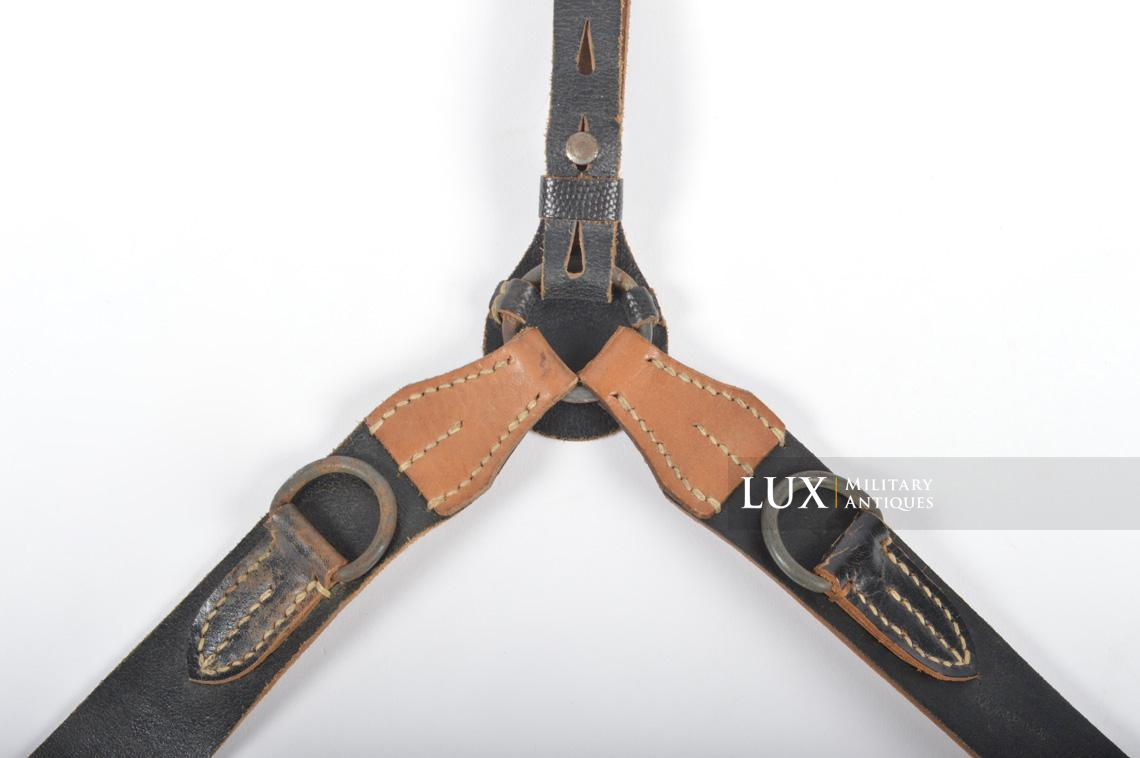 Unissued German late war leather combat Y-straps, « RBNr » - photo 8