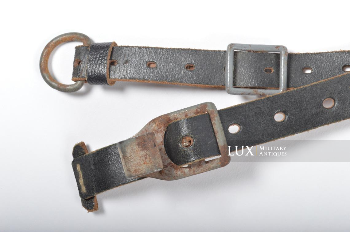 Unissued German late war leather combat Y-straps, « RBNr » - photo 9