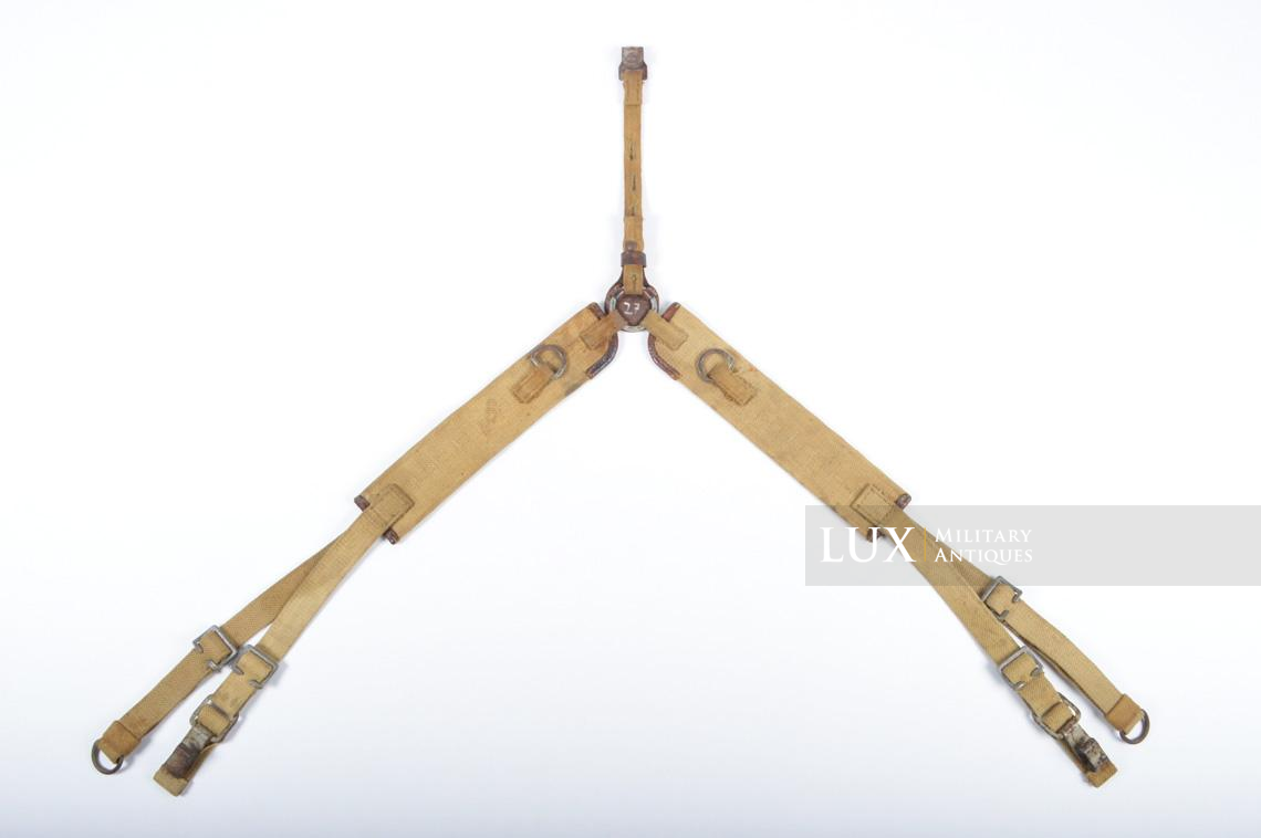 German late-war combat Y-straps, captured material - photo 4