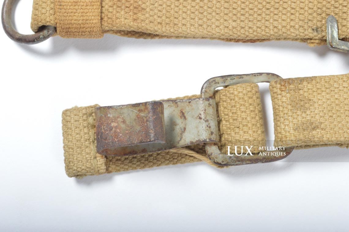 German late-war combat Y-straps, captured material - photo 15