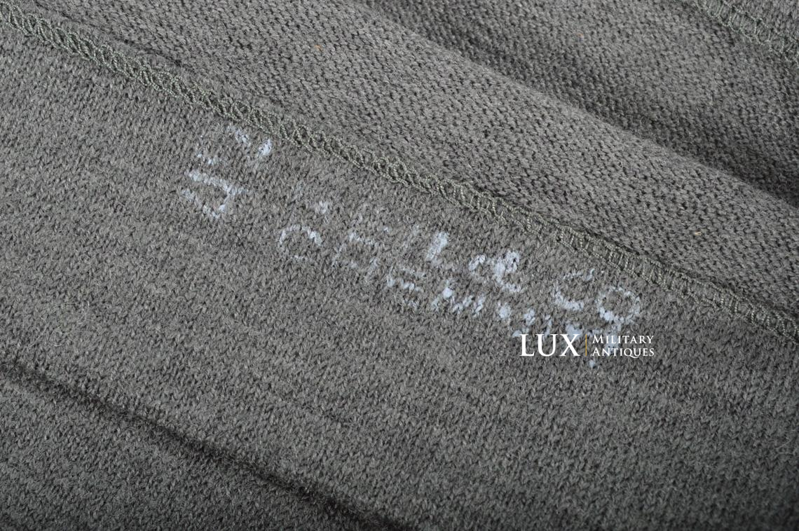 Unissued German winter tube scarf, « Kopfschützer », dated 1942 - photo 11