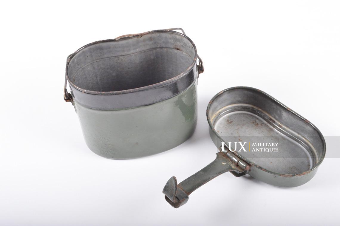 Rare German enameled late-war mess kit - photo 15