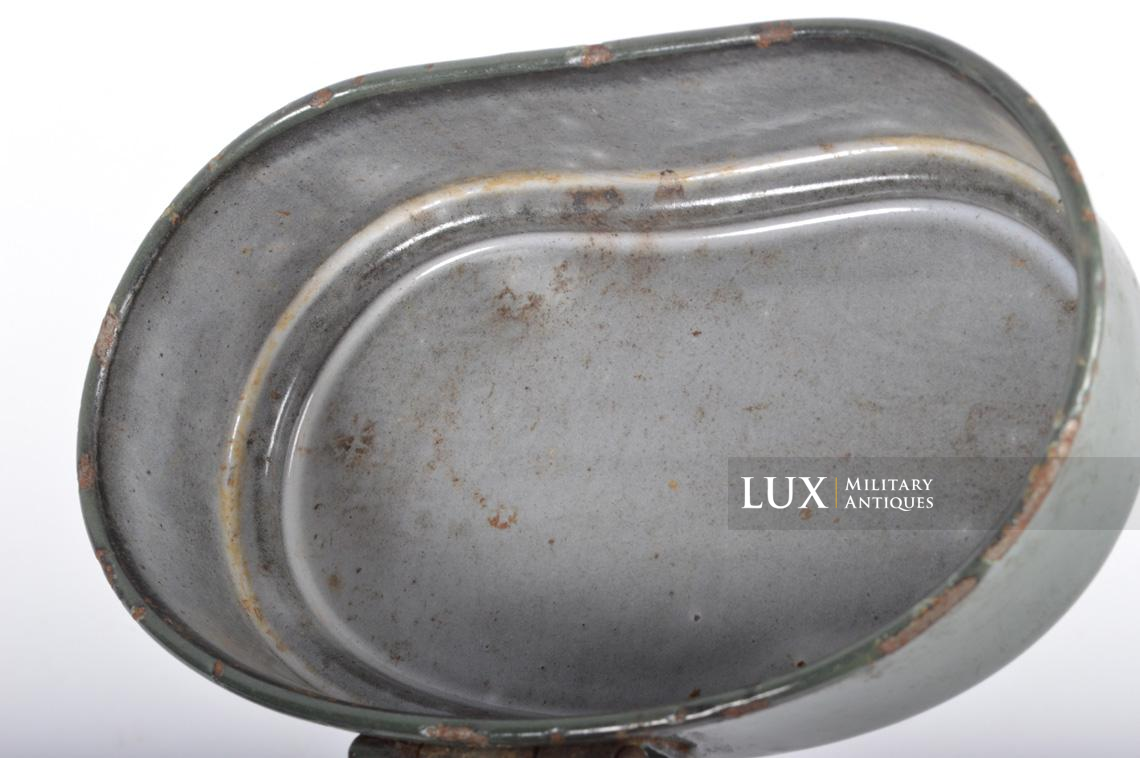 Rare German enameled late-war mess kit - photo 16
