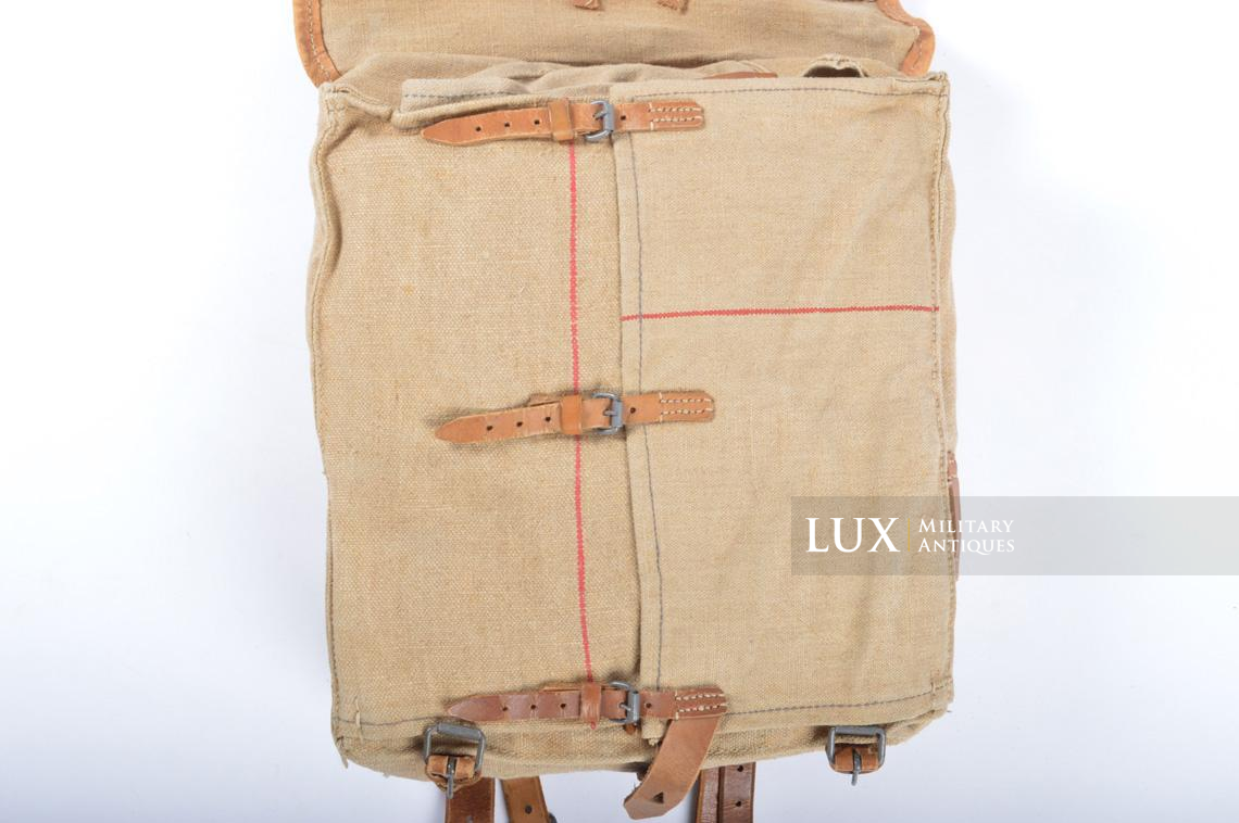 Unissued German late-war medical backpack, « dny1943 » - photo 25