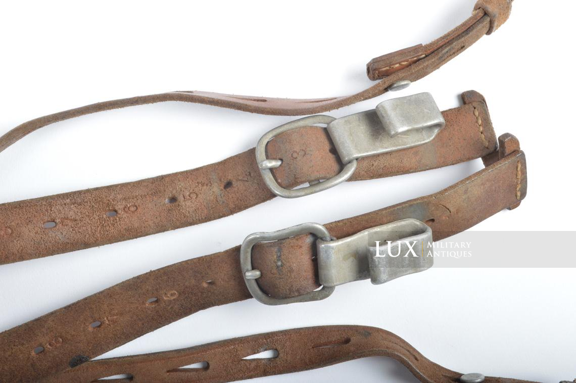 Unissued early-war German combat Y-straps, « 1939 » - photo 8