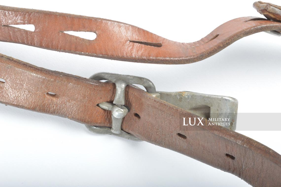Unissued early-war German combat Y-straps, « 1939 » - photo 21