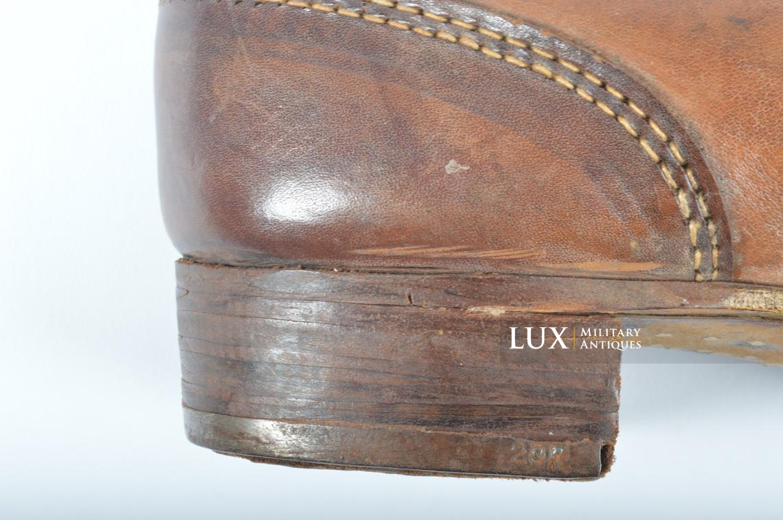 Unissued late-war German low ankle combat boots - photo 28