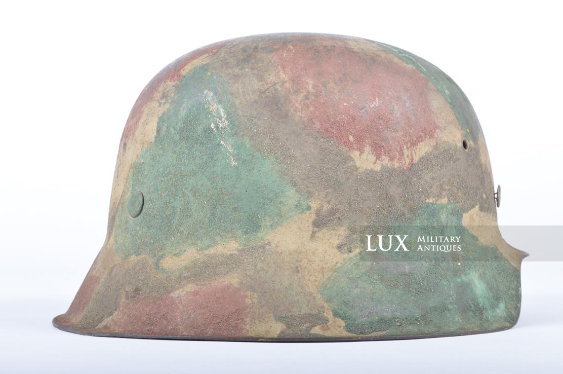Rare M42 Kriegsmarine sand textured three-tone camouflage combat helmet, « Kustenatillerie » - photo 11