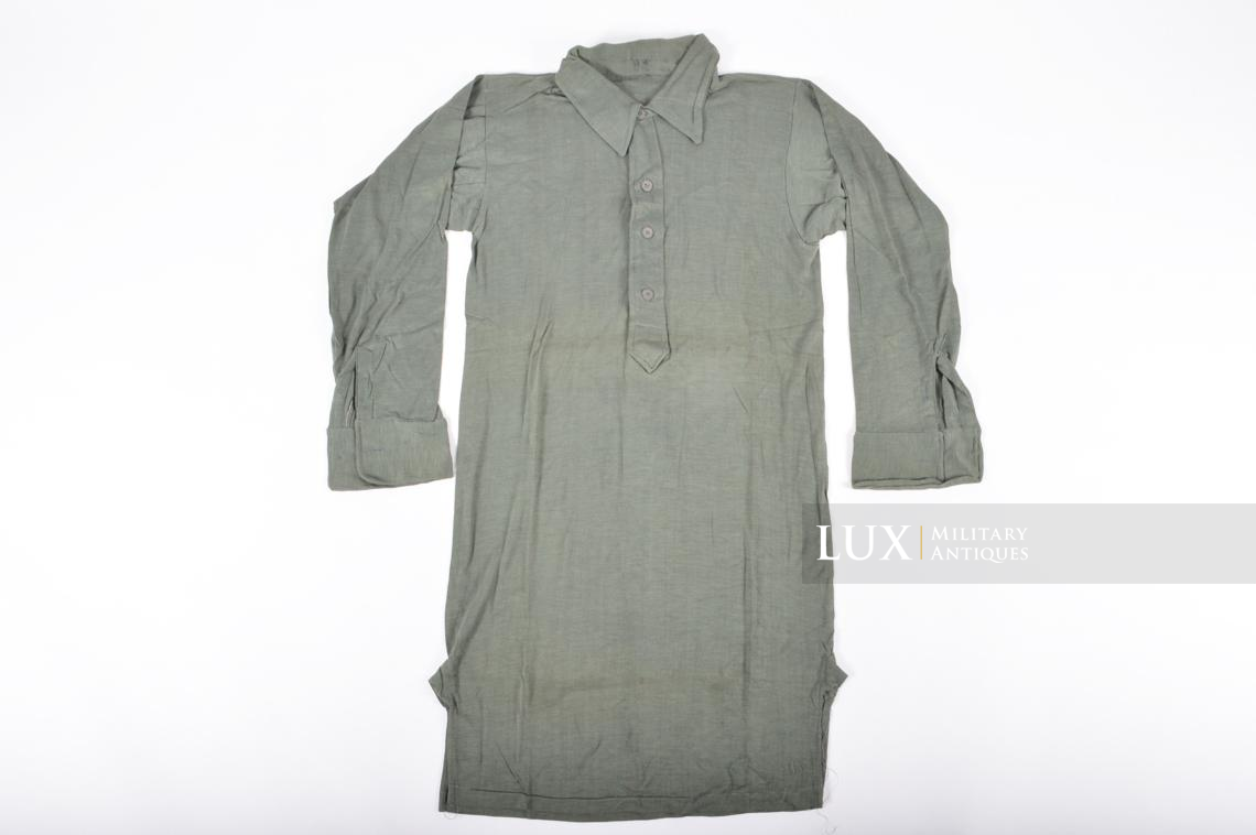 Unissued late-war Heer/Waffen-SS issue service shirt - photo 4