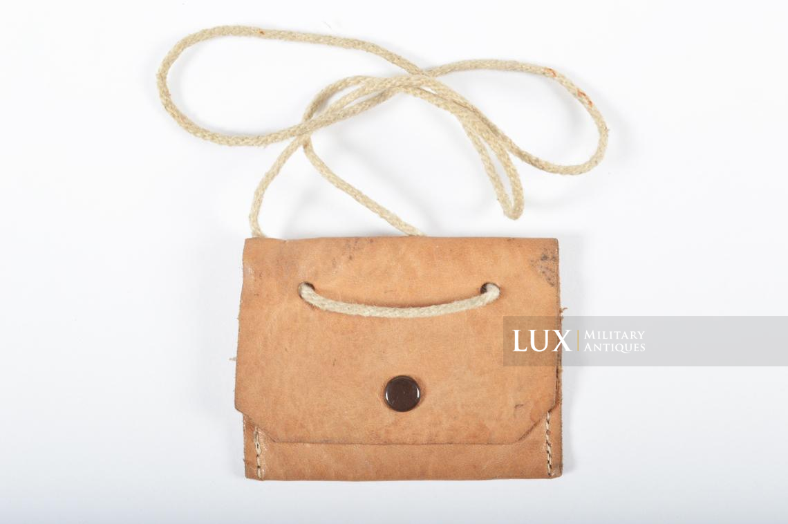 German ID-tag carrying pouch - Lux Military Antiques - photo 4