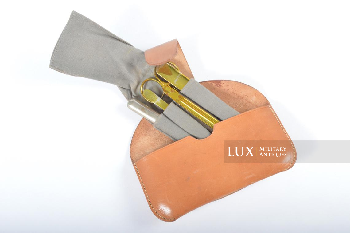 Pochette allemande d'instruments médicaux, « Kleines Feldbesteck », daté 1939 - photo 11