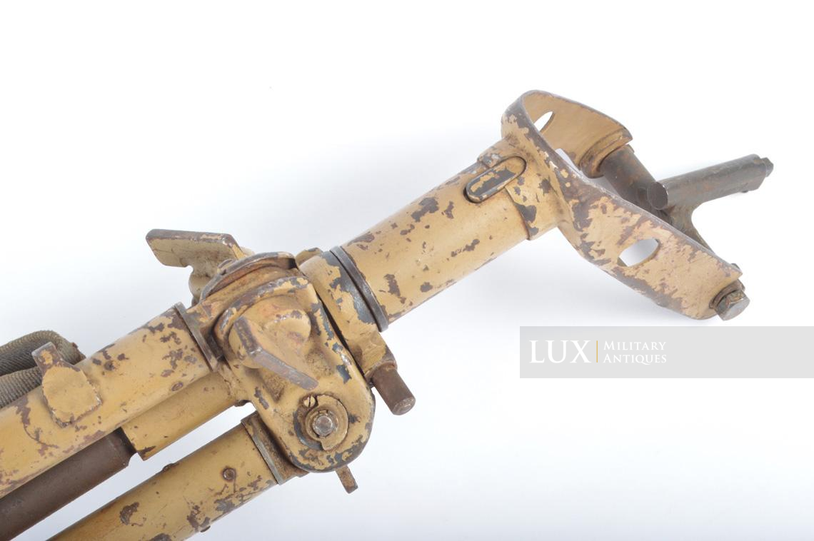 Late-war MG42 anti-aircraft light tripod, « Dreibein 40 » - photo 15