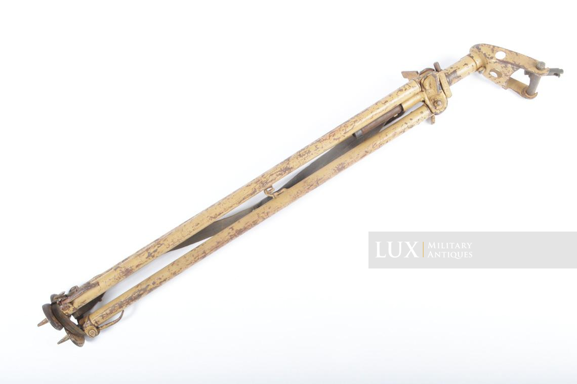 Late-war MG42 anti-aircraft light tripod, « Dreibein 40 » - photo 18
