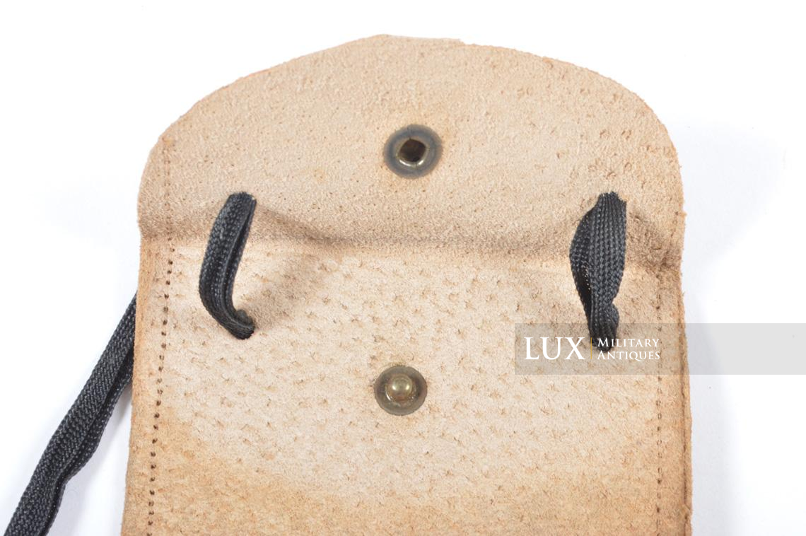German late-war ID-tag carrying pouch - photo 9
