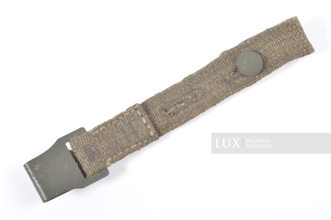 Early Gasmask canister belt support hook strap - photo 10