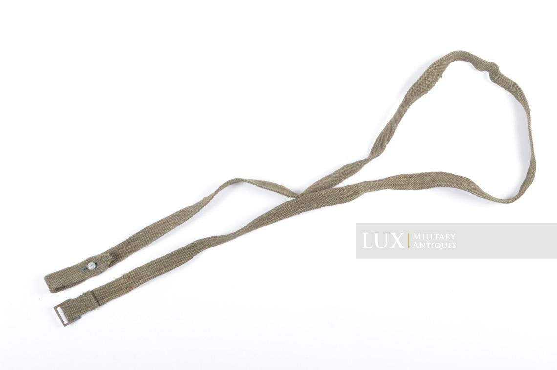Late-war German gasmask canister main shoulder strap - photo 10