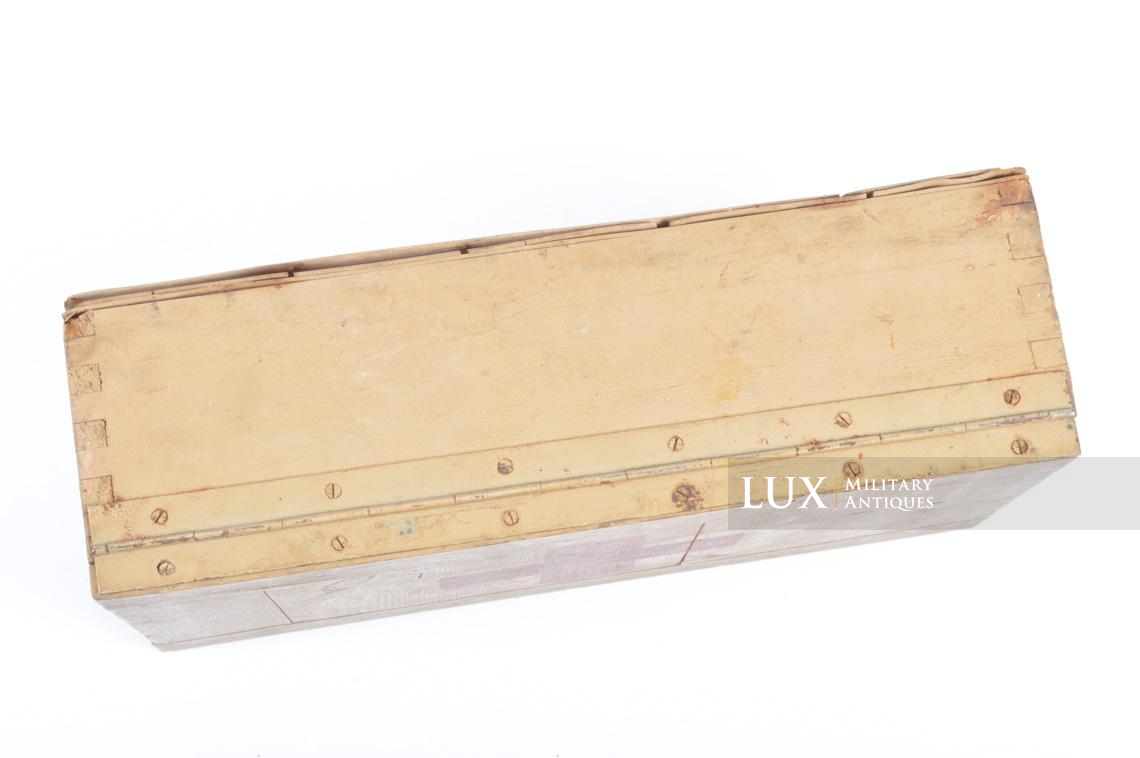 Late-war wooden medics first aid box, « Verbandkasten » - photo 13
