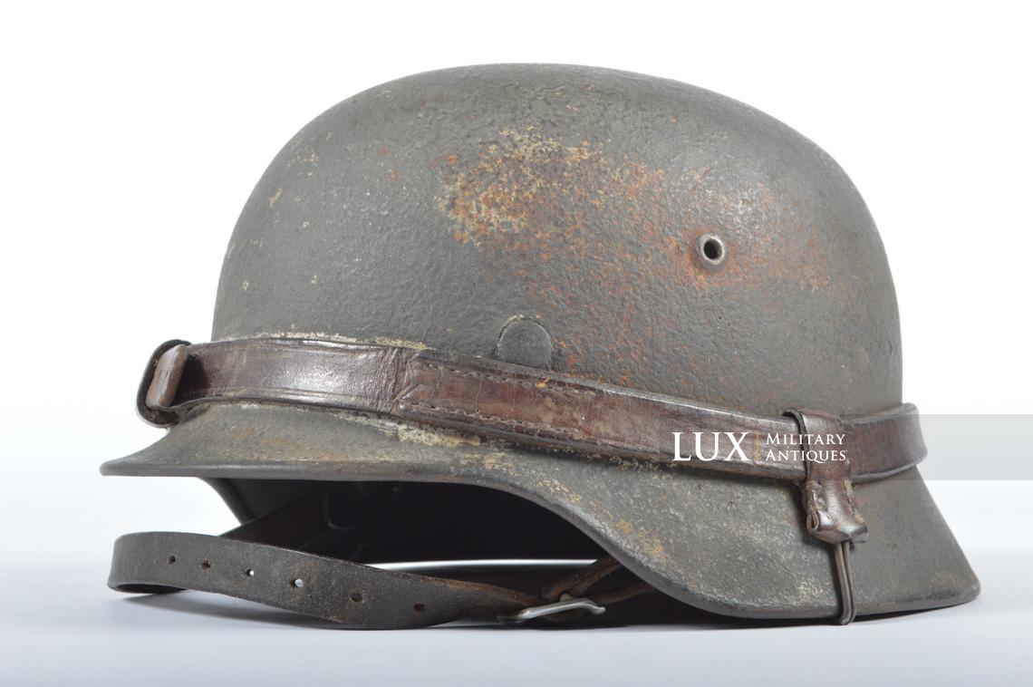 Casque allemand M35 Heer avec système de transport en cuir, ex-camouflé blanc - photo 7