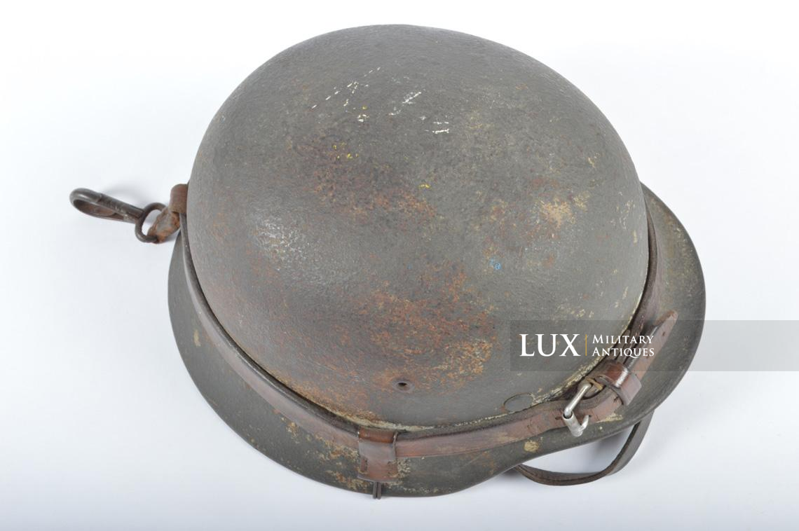 Casque allemand M35 Heer avec système de transport en cuir, ex-camouflé blanc - photo 15