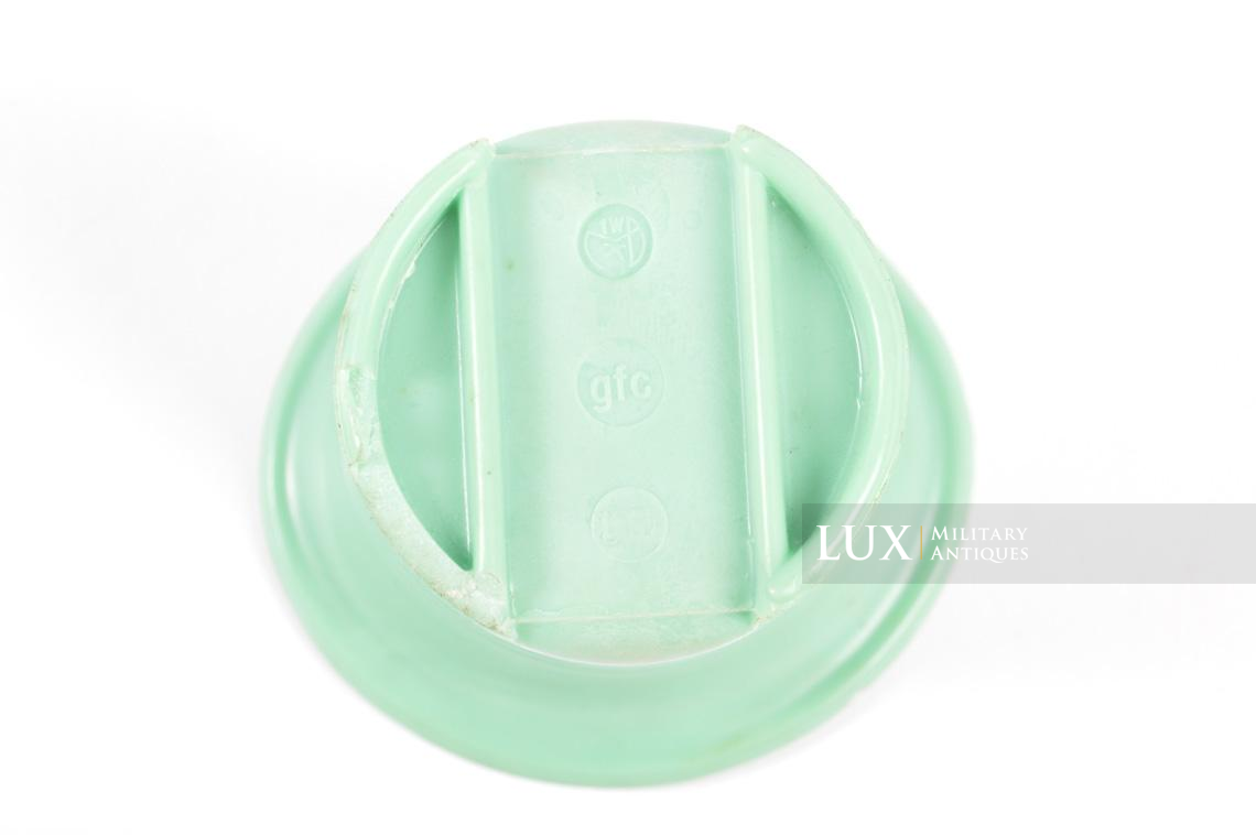 German mid-war canteen with green bakelite cup, « C&C.W.42 » - photo 22