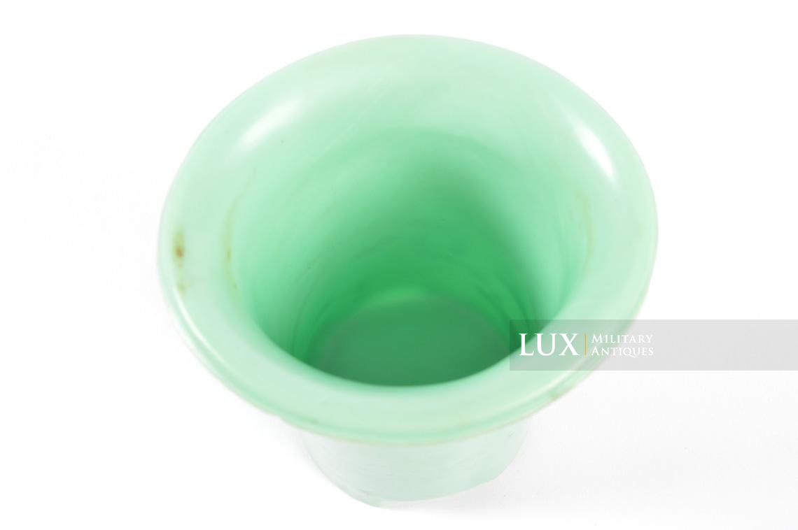 German mid-war canteen with green bakelite cup, « C&C.W.42 » - photo 23
