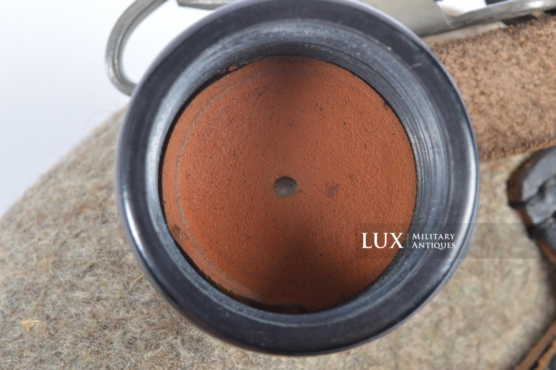 German mid-war canteen with green bakelite cup, « C&C.W.42 » - photo 16