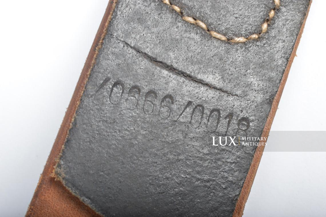 Unissued German late-war leather belt, RBNr « 1/0666/0018 » - photo 9