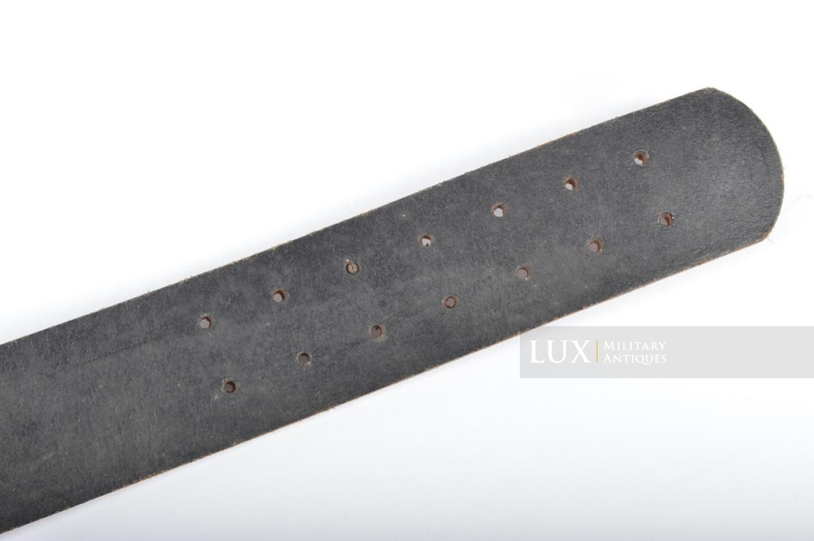 Unissued German late-war leather belt, RBNr « 1/0666/0018 » - photo 10