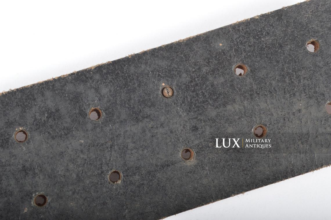 Unissued German late-war leather belt, RBNr « 1/0666/0018 » - photo 11