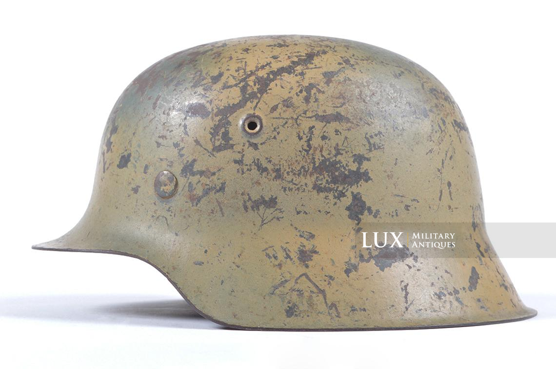 M42 Waffen-SS single decal two-tone spray camouflage combat helmet, « Normandy » - photo 10