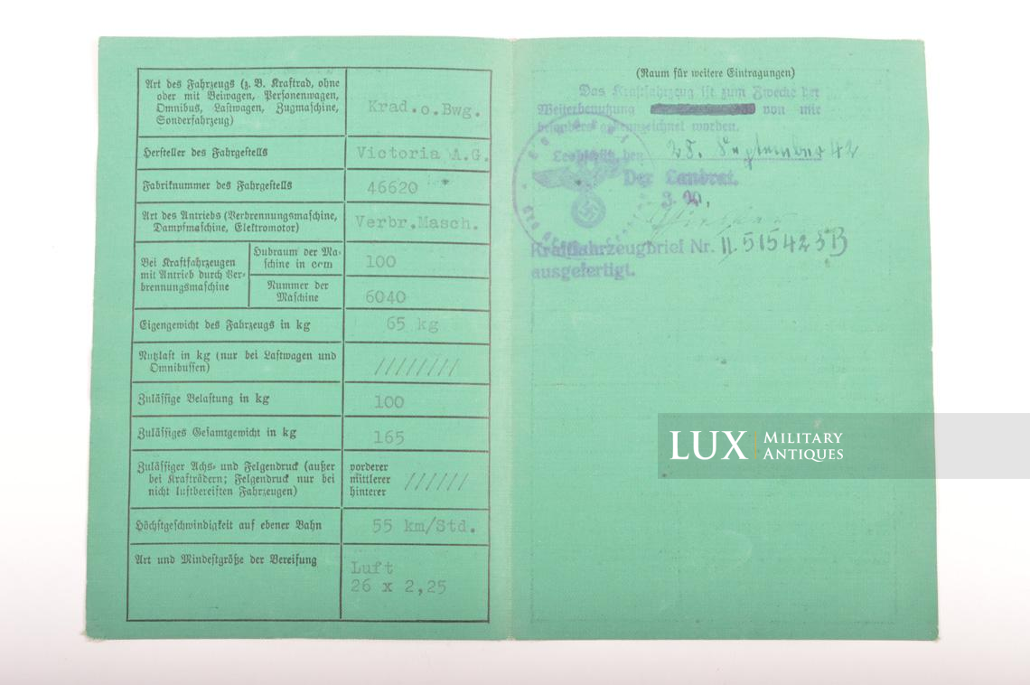Document de bord de véhicule allemand et sa housse de protection, « VICTORIA A.G. » - photo 11