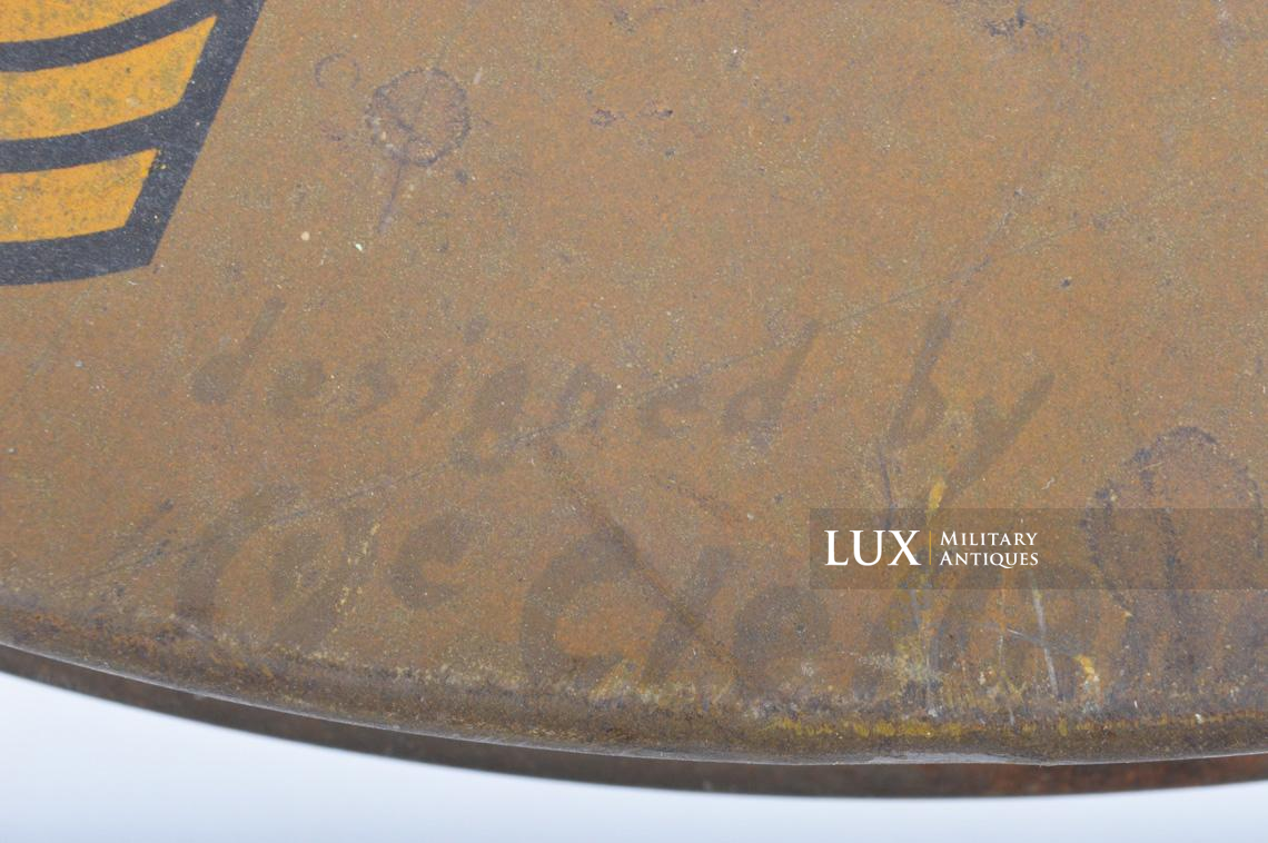 US Army decorated storage tin - photo 13